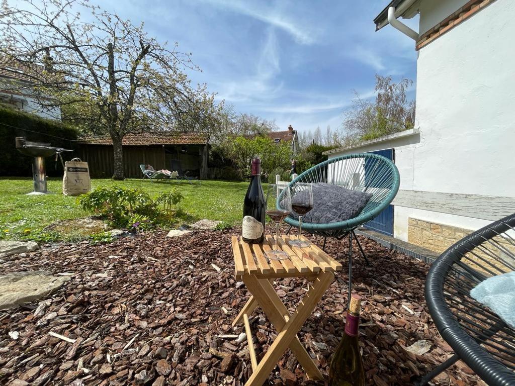 Charmante Maison Bourguignonne Avec Grand Jardin Et Parking 蒙巴尔 外观 照片